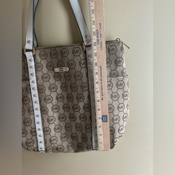 Michael Michael Kors studded tote - Picture 16 of 16